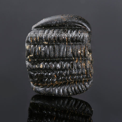 Ancient Roman glass ribbed bead from Central Europe